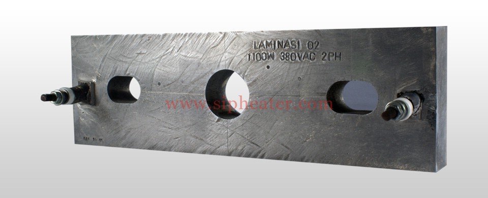 Cast in Heater image