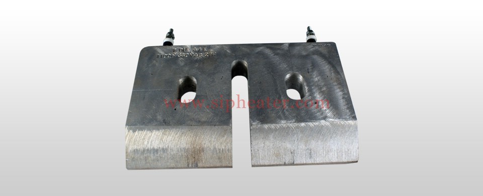 Cast in Heater image